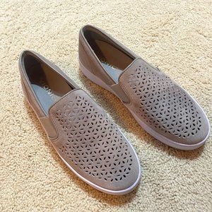 Vionic Grey Suede Kimmie Perf Sneakers